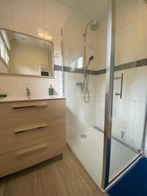 Petite Maison En Auvergne Giat Dış mekan fotoğraf