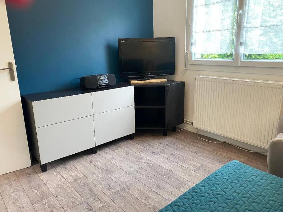 Petite Maison En Auvergne Giat Dış mekan fotoğraf